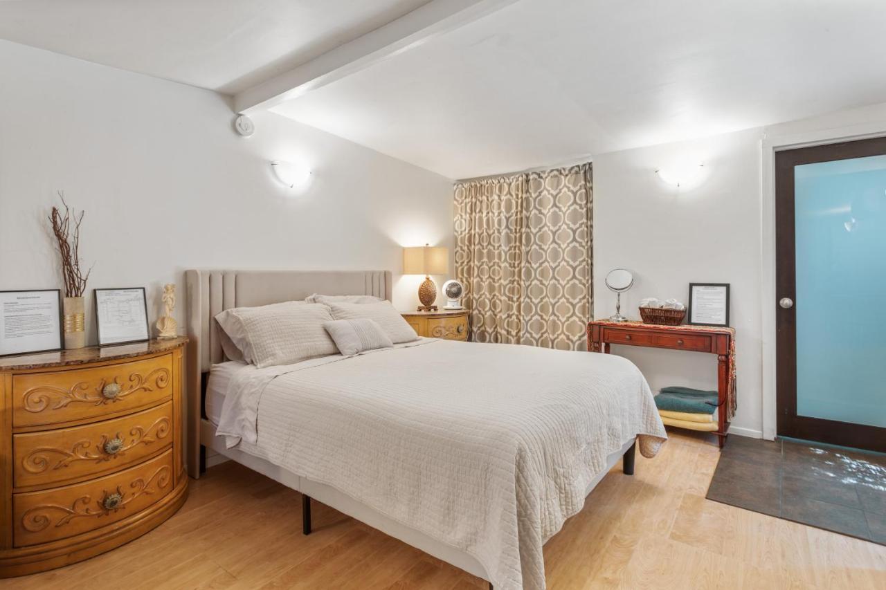 Private Studio City Guest House لوس أنجلوس المظهر الخارجي الصورة
